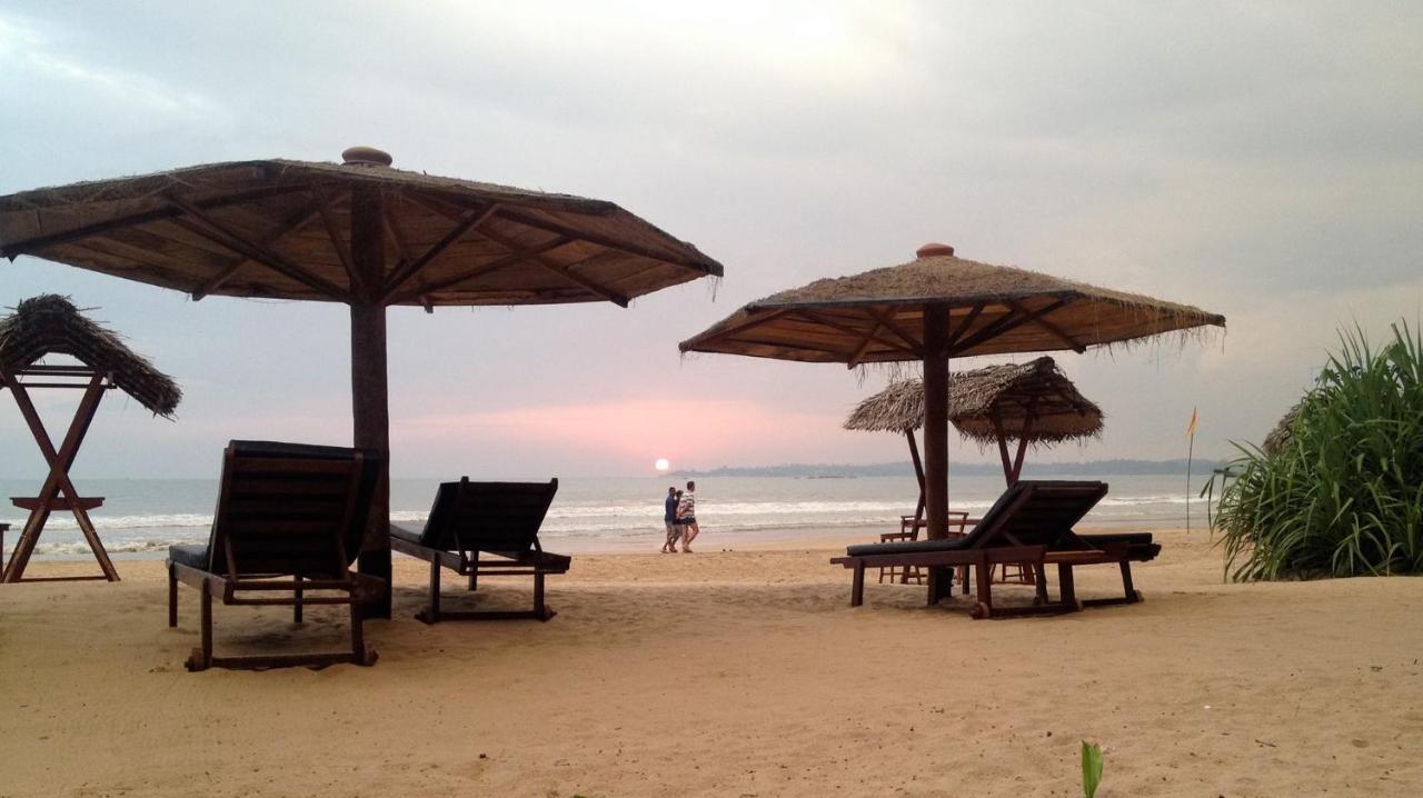 Aussie Swiss Weligama Exterior photo