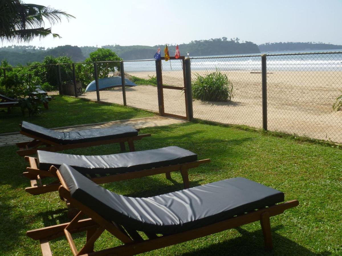 Aussie Swiss Weligama Exterior photo