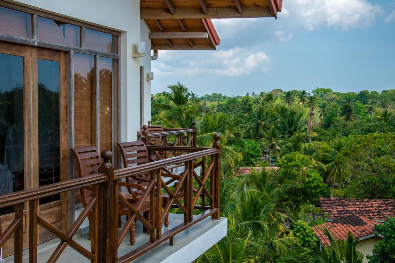 Aussie Swiss Weligama Exterior photo